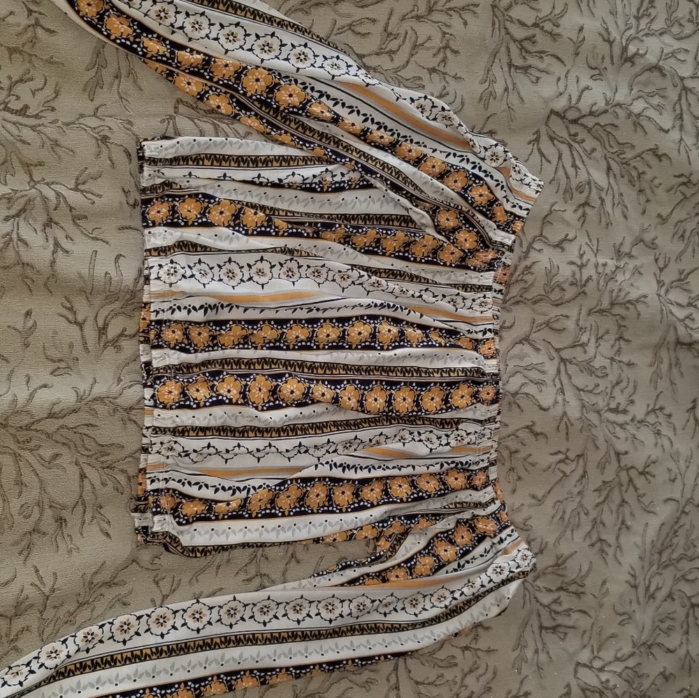 Long sleeve crop top